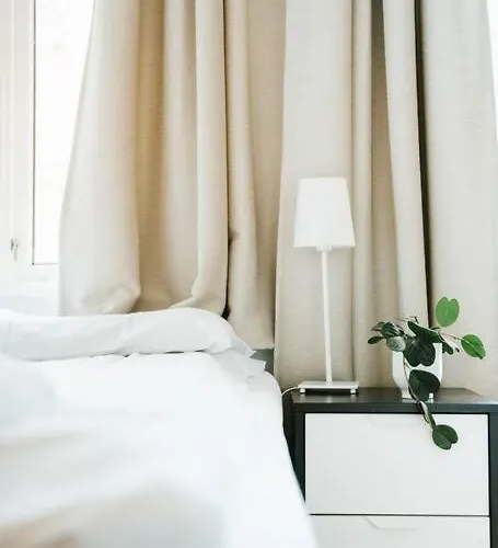 Center Διαμέρισμα *